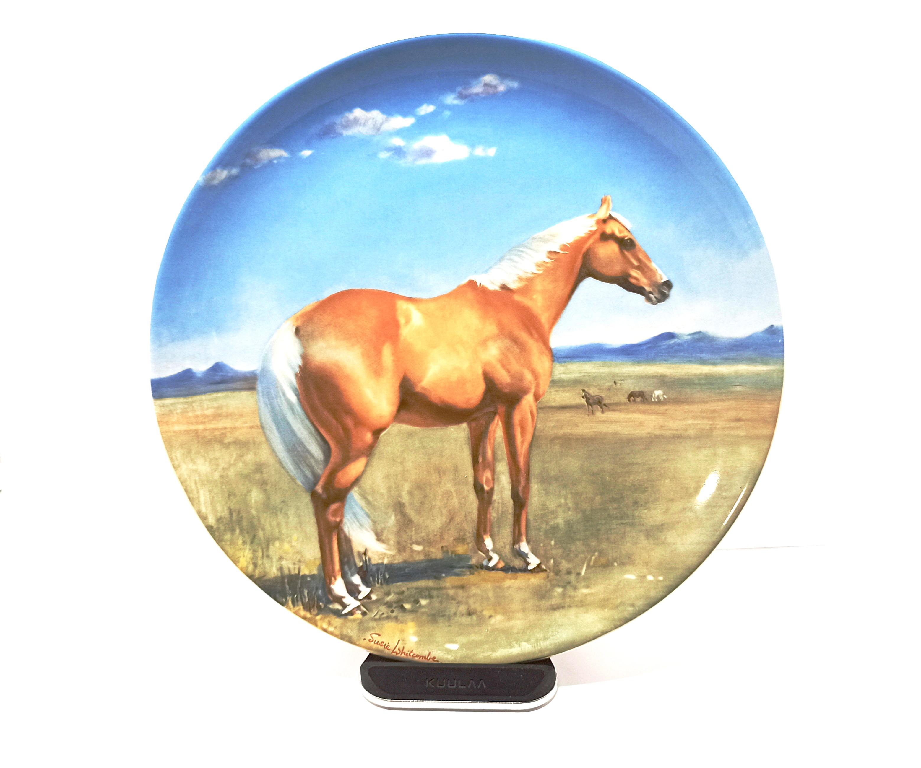 Декоративная (сувенирная) фарфоровая тарелка 